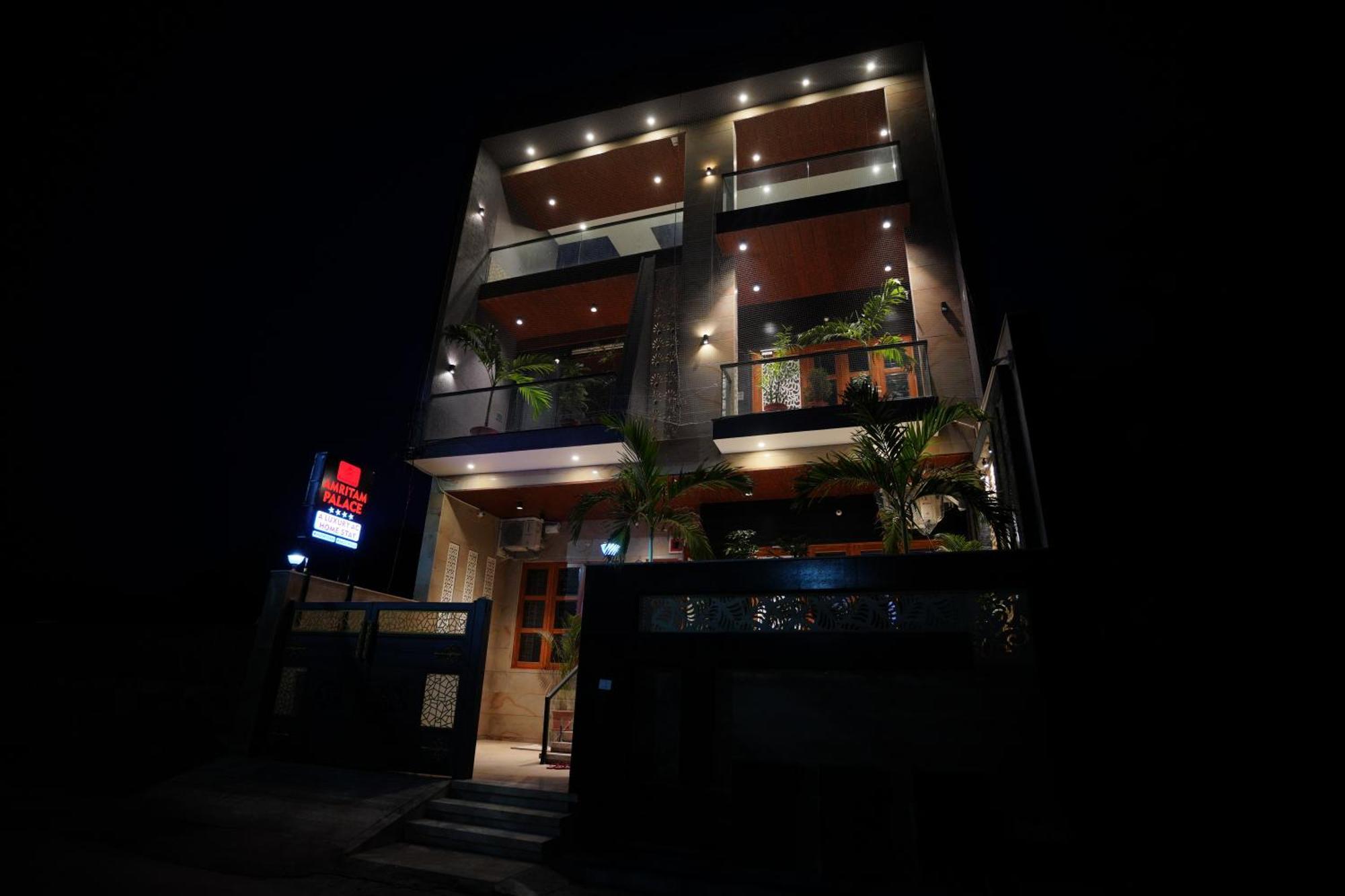 Amritam Palace A Luxury Ac Home Stay Ringas Zewnętrze zdjęcie