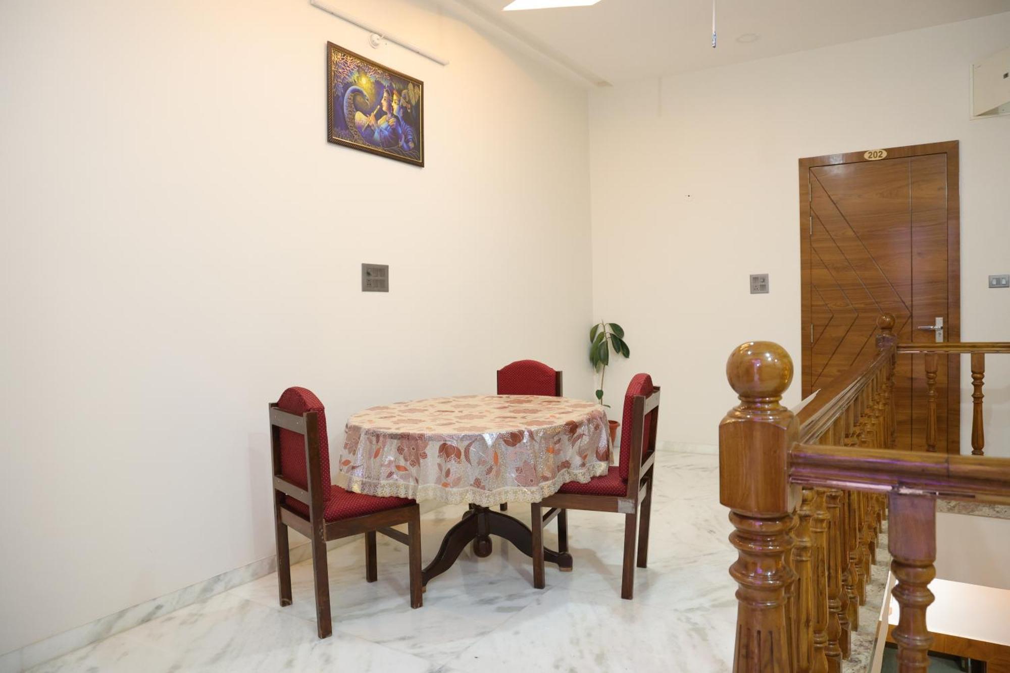 Amritam Palace A Luxury Ac Home Stay Ringas Zewnętrze zdjęcie